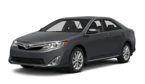 Аренда Toyota Camry (Автоматическая, 2.5 л Бензин) на Тенерифе
