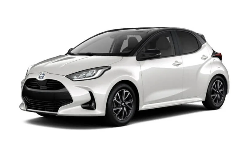 Toyota Yaris Hybrid (Автомат, 1.5 Л Бензин, 5 Мест)