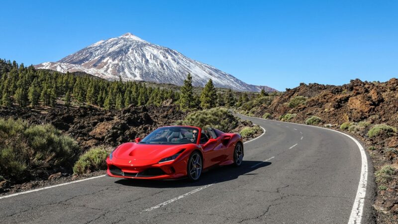 Тест-драйв Ferrari F8 Spider на Тенерифе