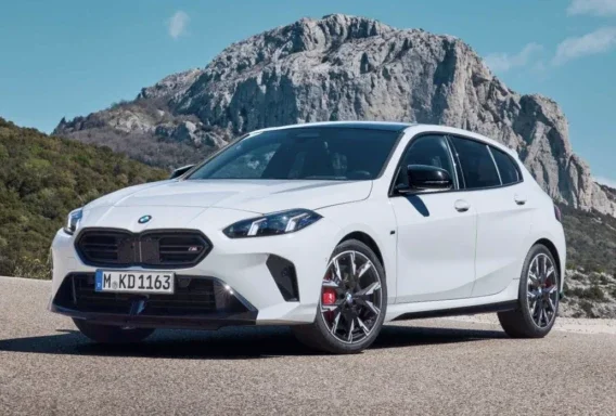 BMW 1-Series 120d M Sport Pro (Автомат, 2.0 л, 5 мест)