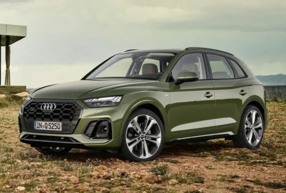Audi Q5 (Автомат, 2.0 л, 5 мест)