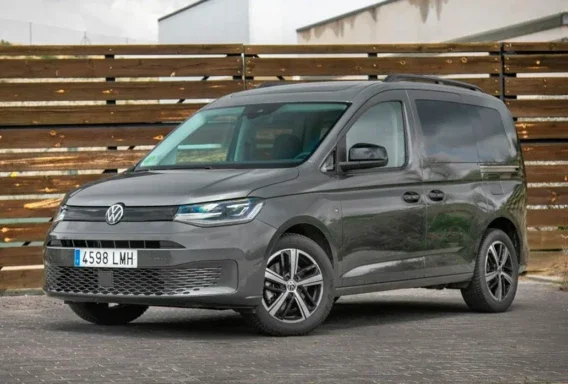 Volkswagen Caddy Maxi (Автомат, 2.0 л, 7 мест)