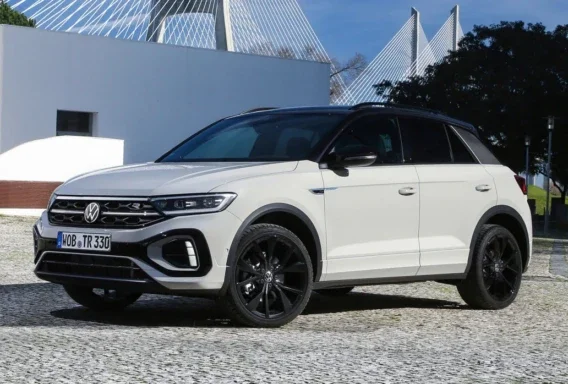 Volkswagen T-Roc (Механика, 1.5 л, 5 мест)