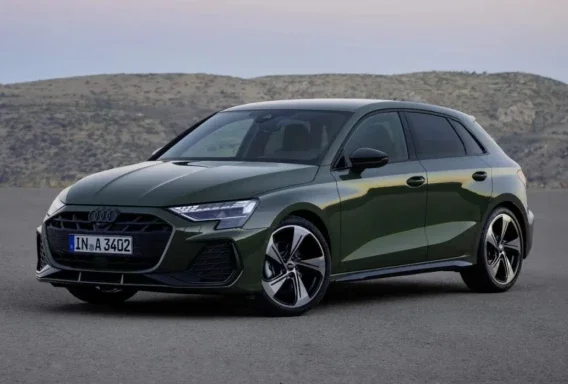 Audi A3 (Механика, 1.5 л, 5 мест)