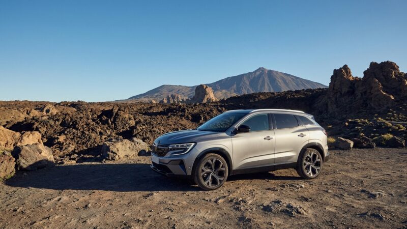 Тест-драйв Renault Austral на Тенерифе